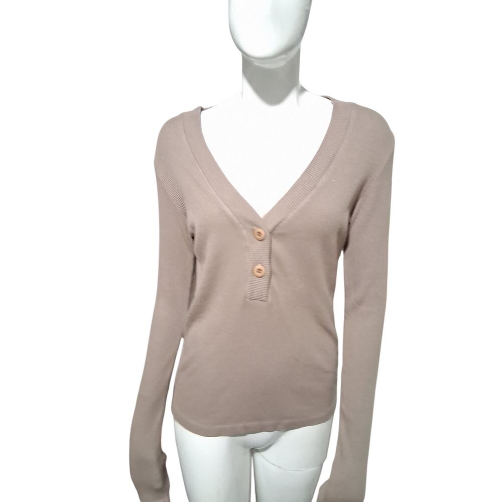 Monrow Quiet Luxury Women's‎ size M Ribbed Grungecore Preppy Fitted Henley Top
